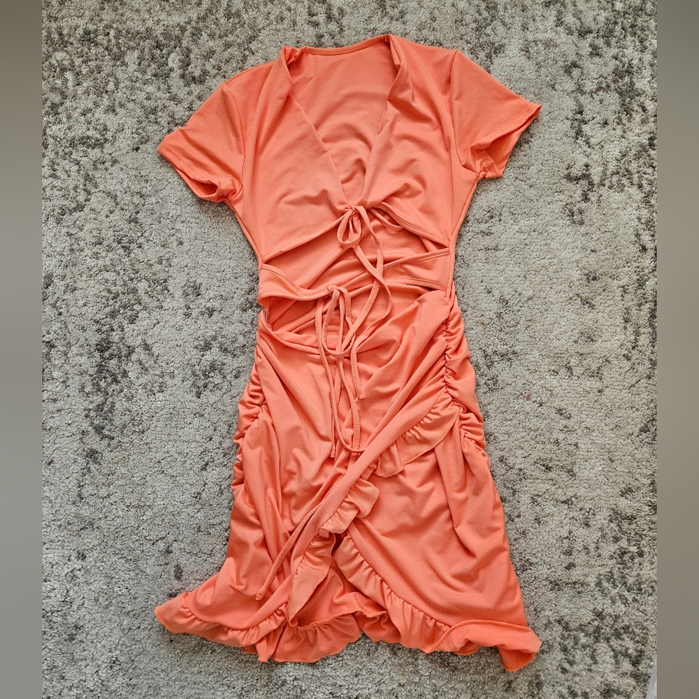 CutOut Ruffle Dress - Picture 14 of 16